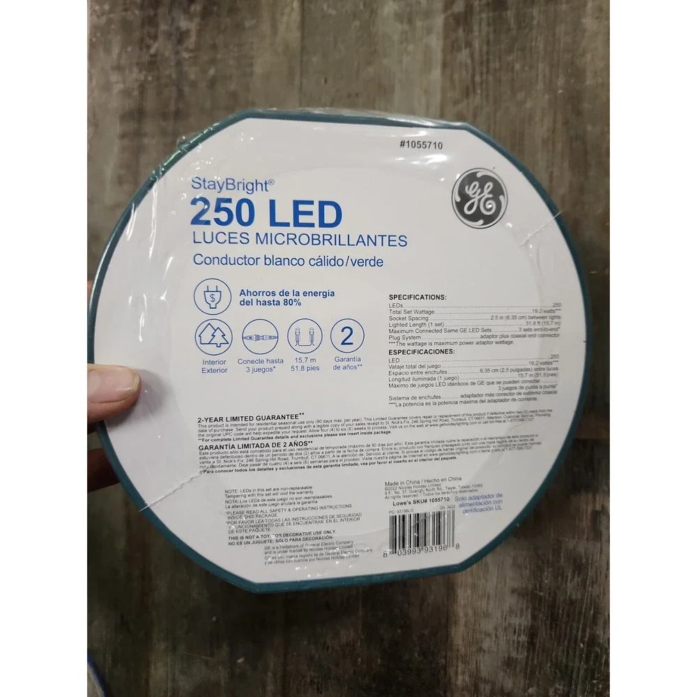 GE StayBright 250-Count 51.8-ft White Micro LED Christmas String Lights
